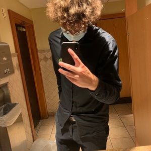 Meet your Posher, Alex